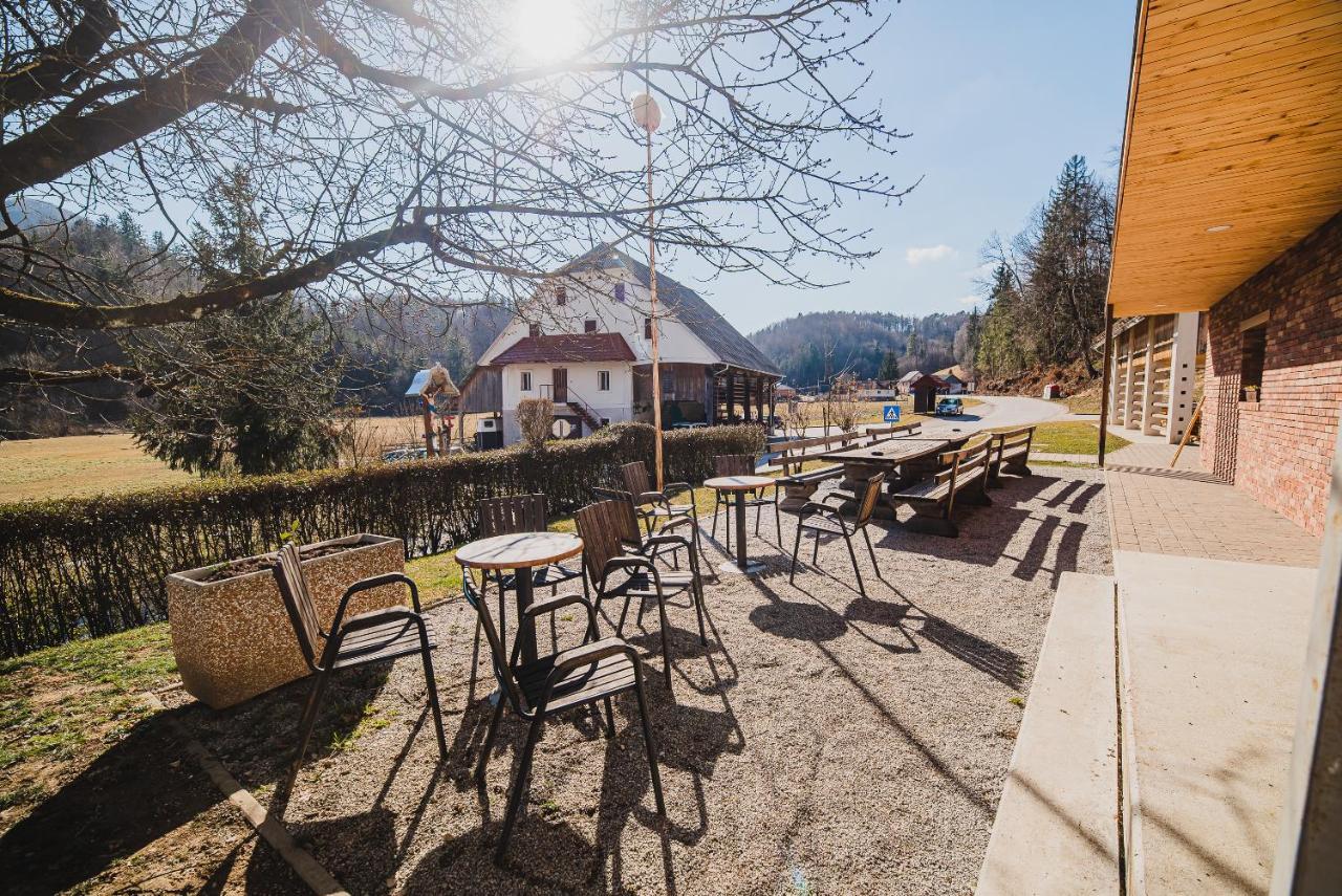 Farm Stay Zurej Šentjur エクステリア 写真